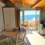 Beachfront Loft - Agios Gordios Corfu * آغيوس غوذيوس