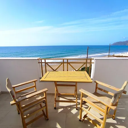 Beachfront Loft - Agios Gordios Corfu Apartment *